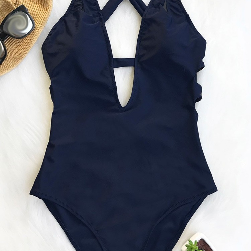 Cupshe Navy One Piece NWT Size Medium